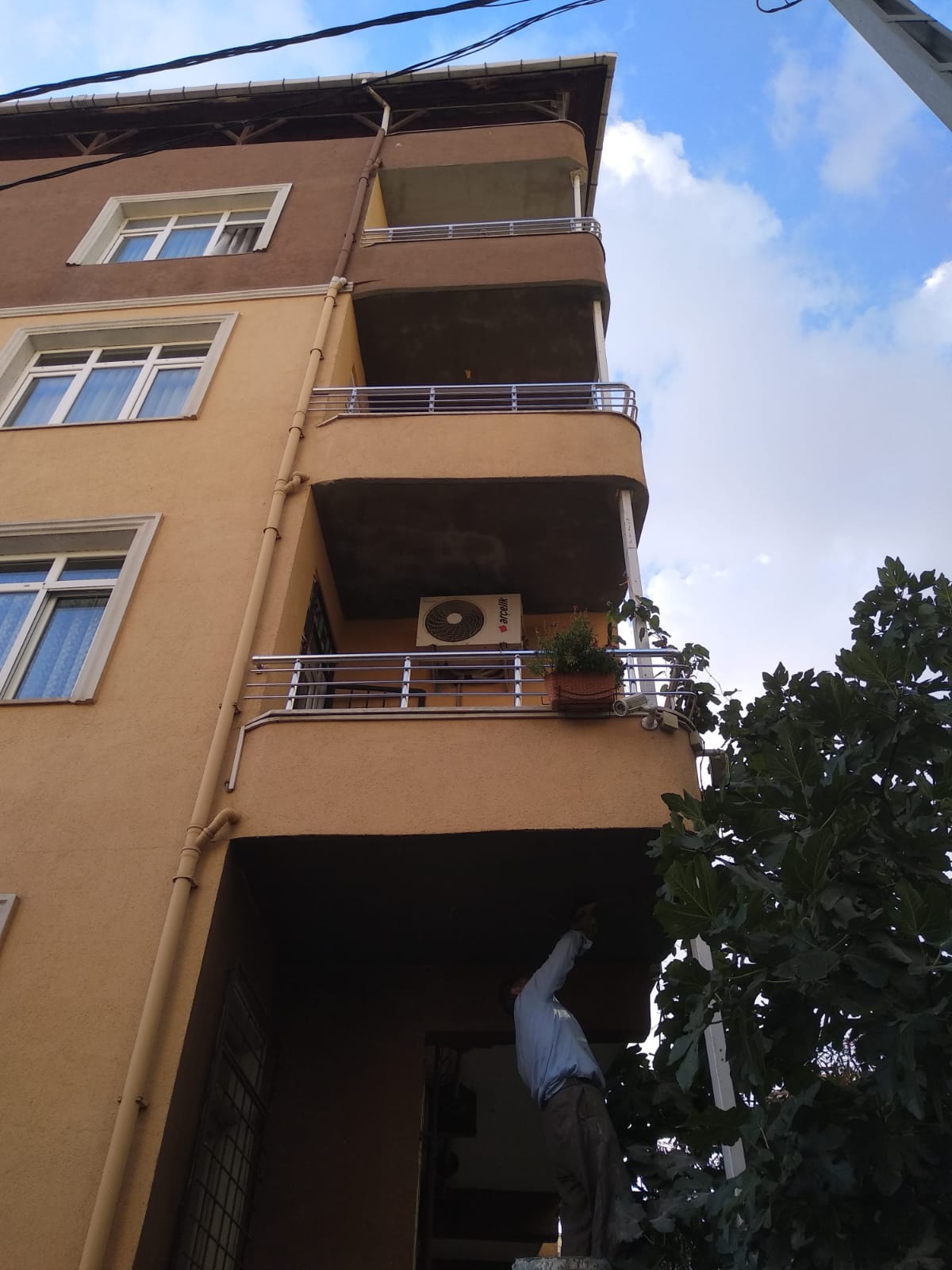 Balkon, Mutfak, Bahçe Duvarı Tadilatları - İstanbul / Pendik — 2